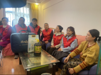 中街子社區(qū)開(kāi)展“攜手