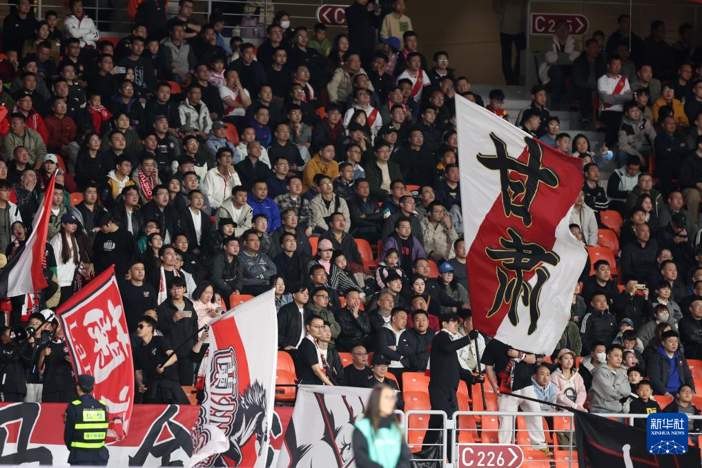 足球——中乙：甘肅職