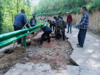 成縣紙坊鎮:公路養護